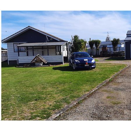 Anchors Away Villa Whanganui Exteriör bild
